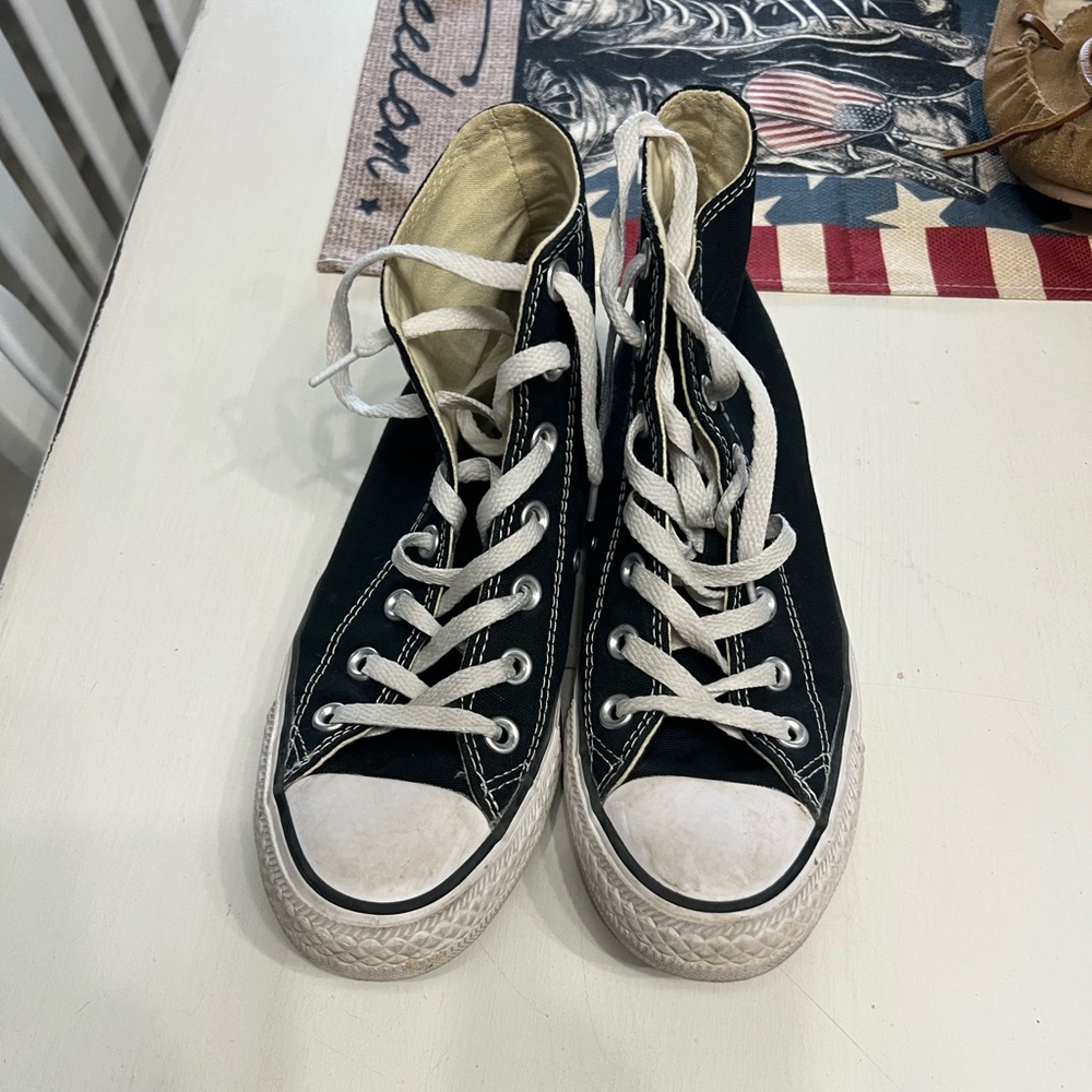 Converse
